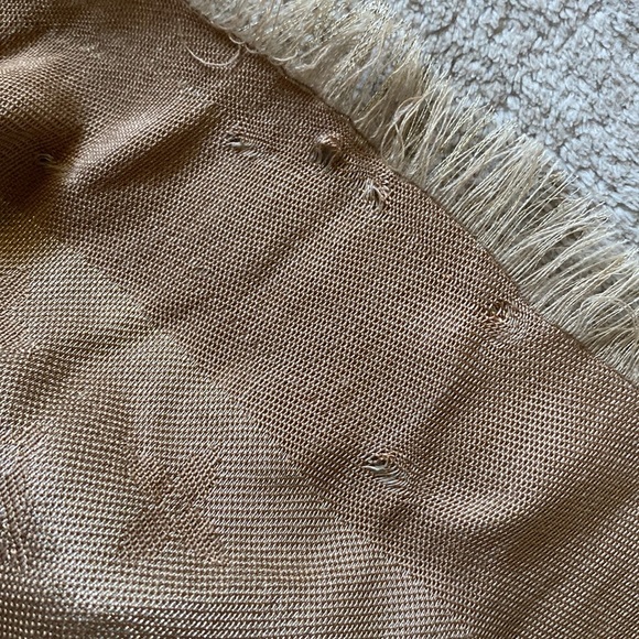 Louis Vuitton silk pashmina - Picture 6 of 7